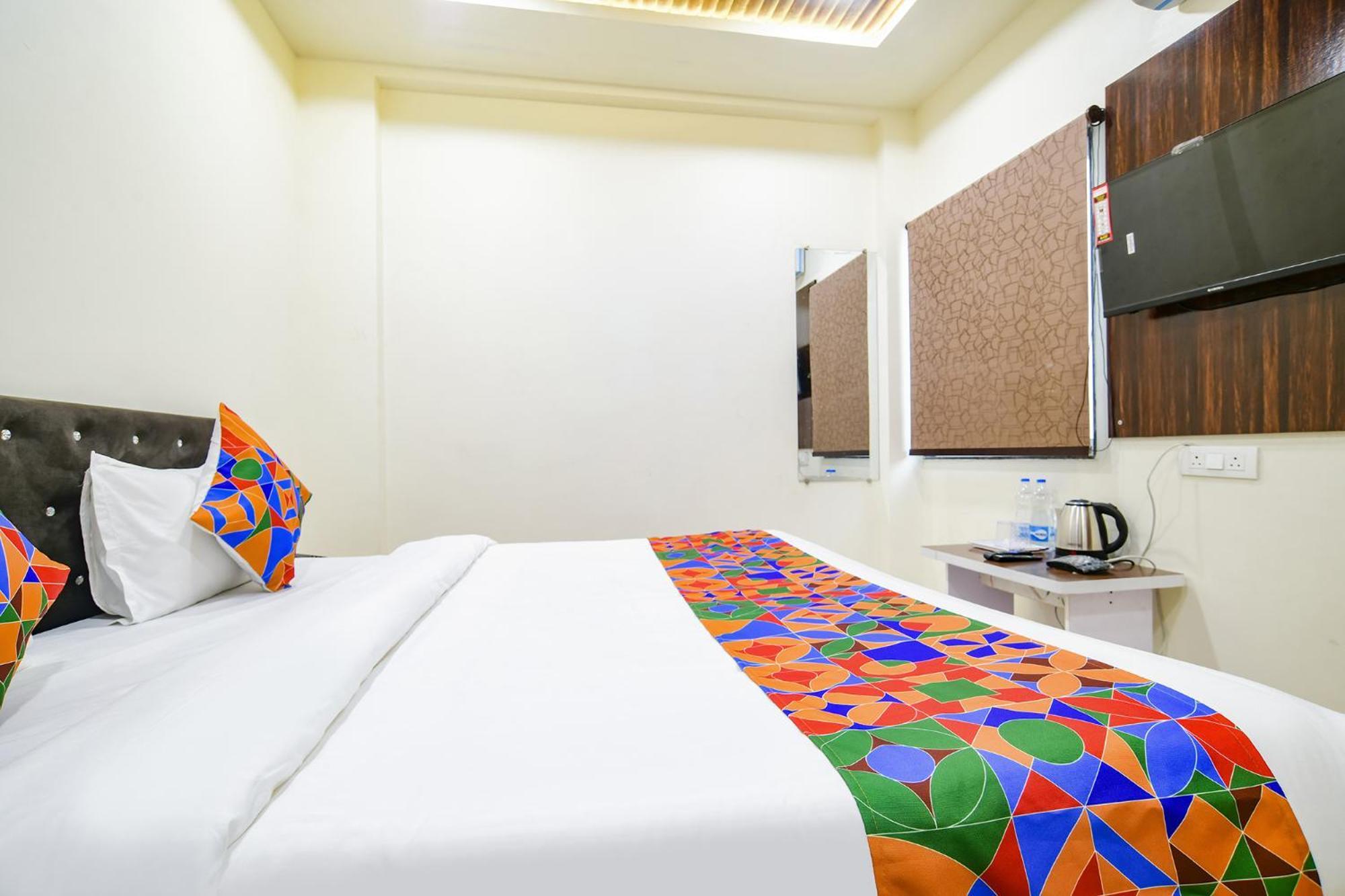 Fabhotel Crown Park Indore Bagian luar foto